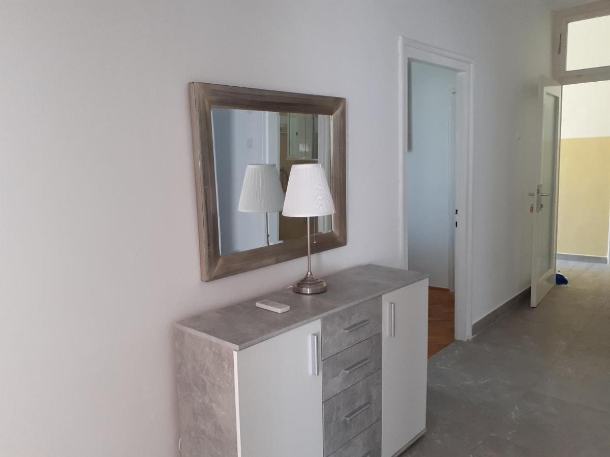 Apartment Dušan Malinska Exteriér fotografie